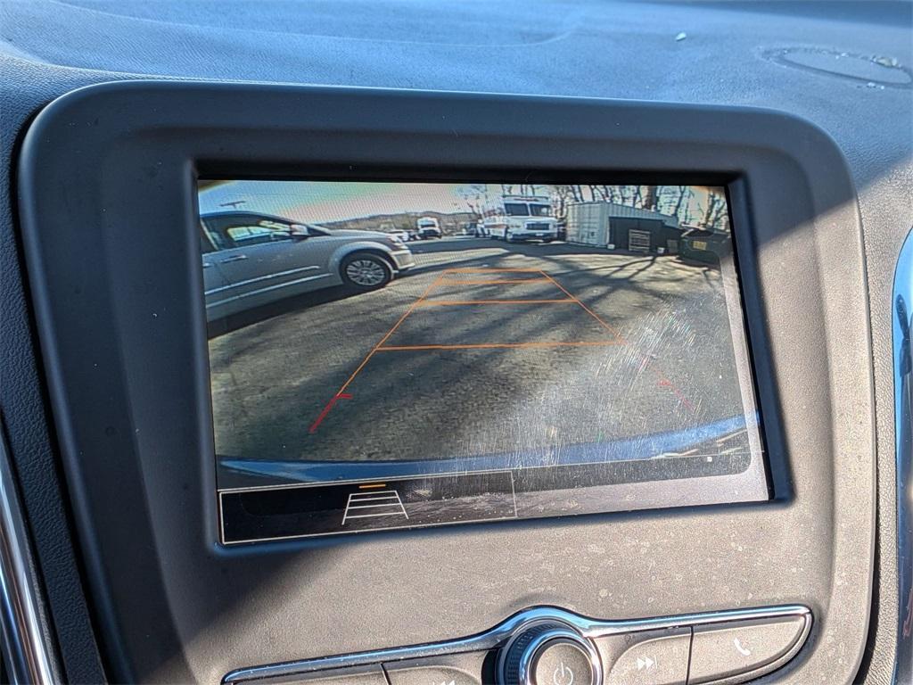 used 2022 Chevrolet Equinox car, priced at $19,500