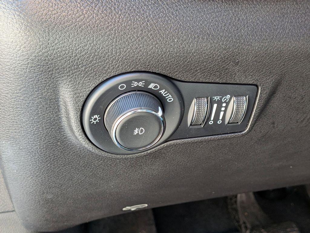 used 2023 Jeep Compass car, priced at $24,925