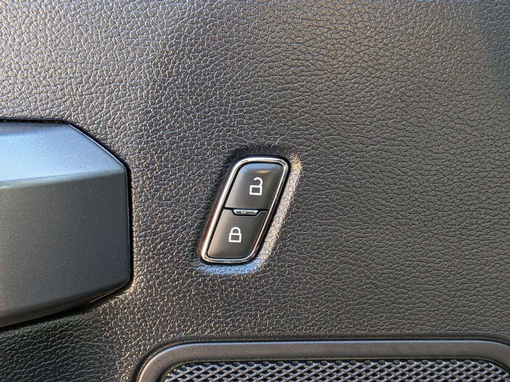 used 2020 Ford F-150 car, priced at $30,800