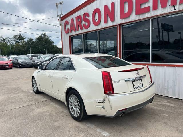 2009 White Cadillac CTS