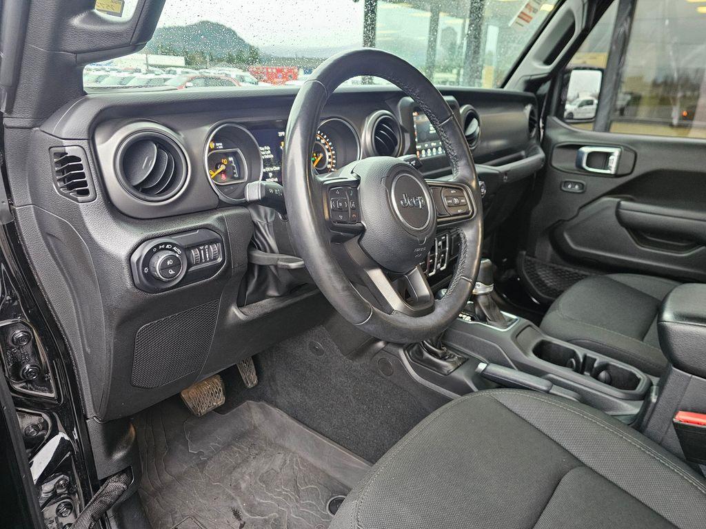 used 2022 Jeep Gladiator car, priced at $35,999