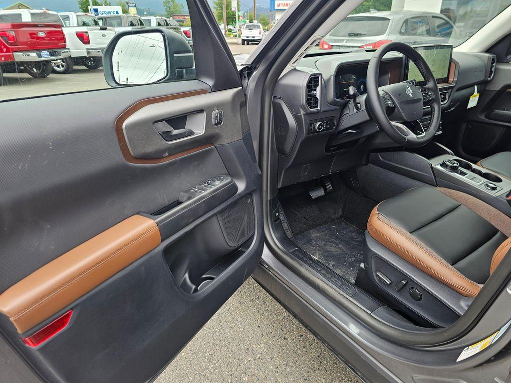 new 2025 Ford Bronco Sport car, priced at $35,062