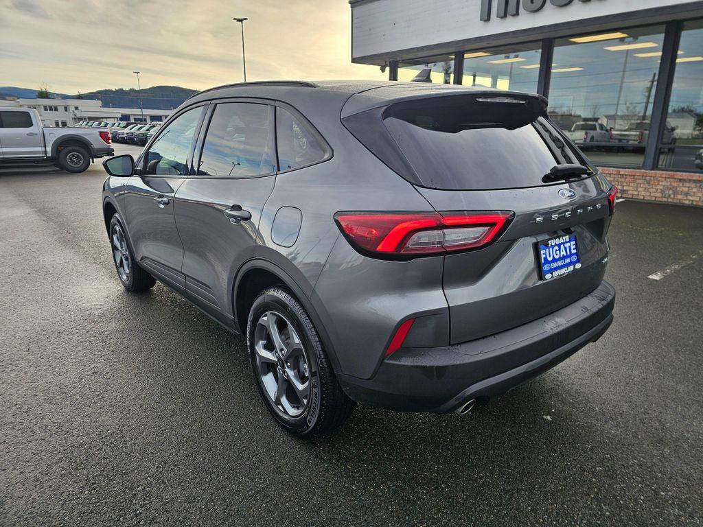 used 2025 Ford Escape car, priced at $28,997