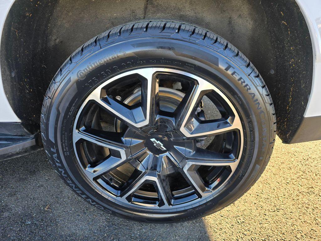 used 2023 Chevrolet Suburban car, priced at $57,900