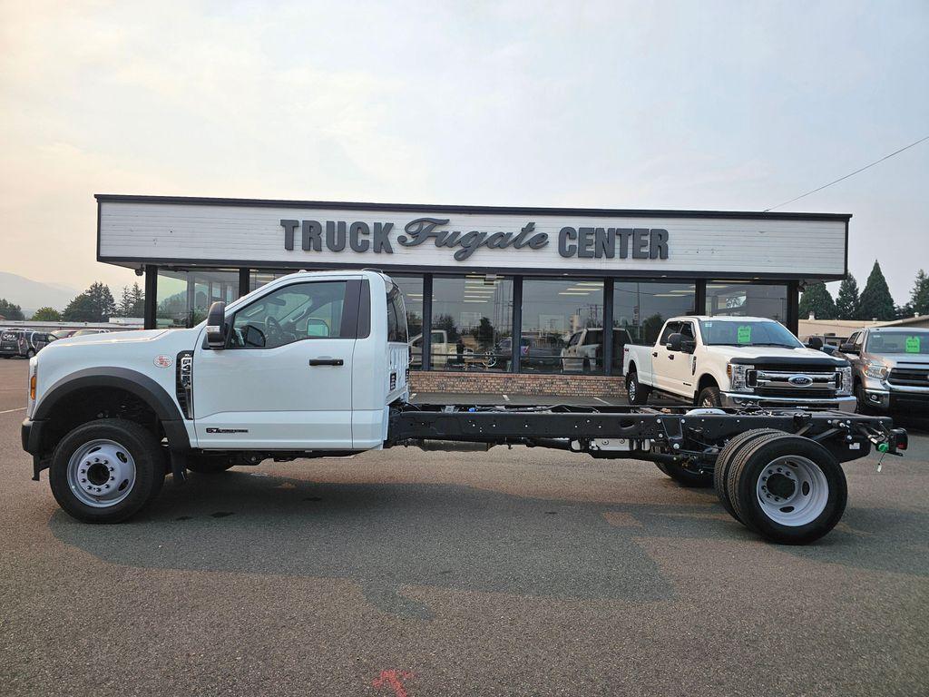 new 2025 Ford F-450 car, priced at $56,085