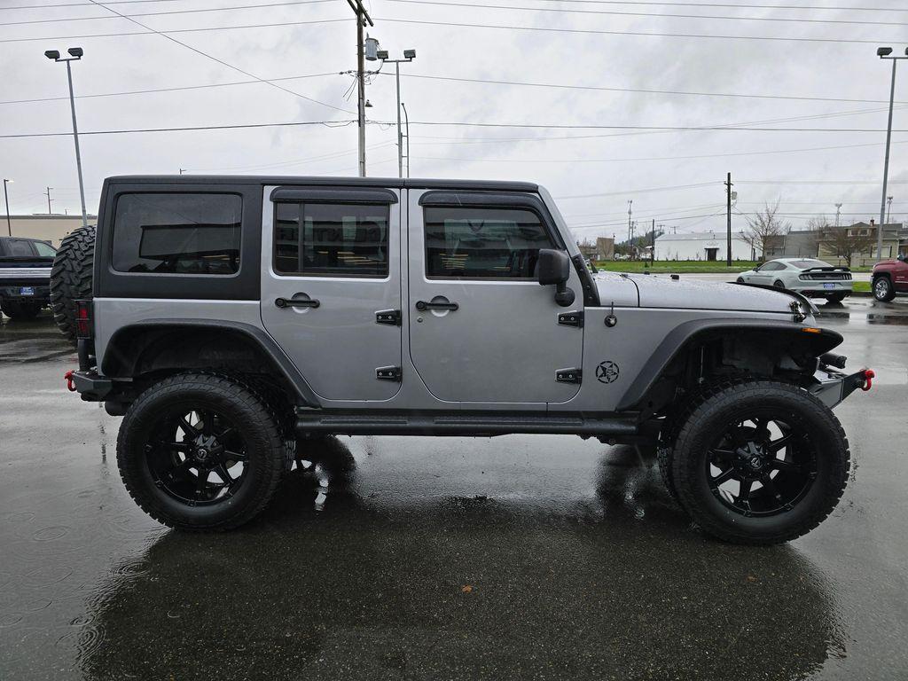 used 2016 Jeep Wrangler Unlimited car, priced at $20,995