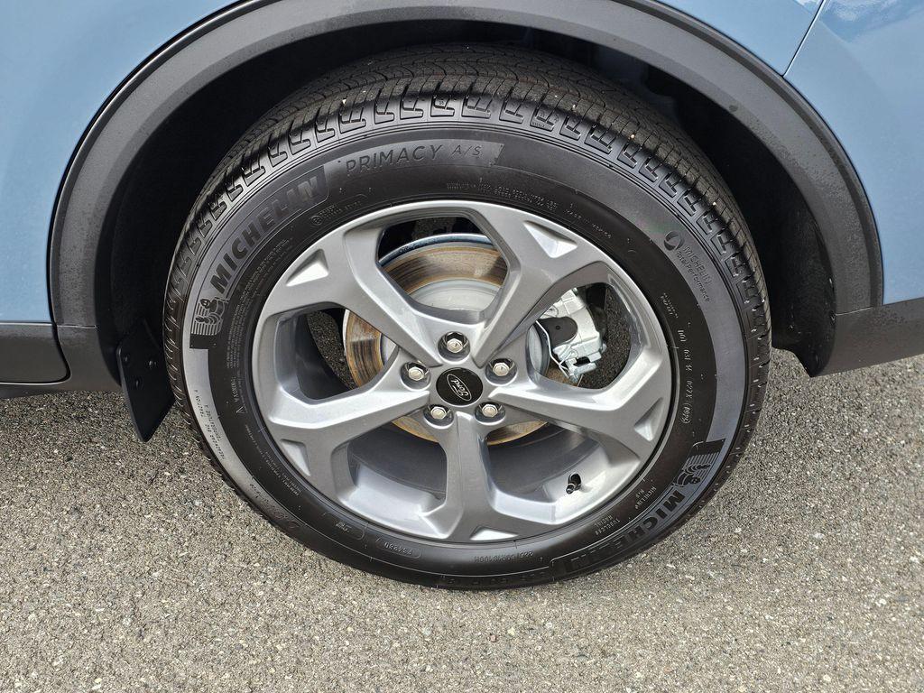 used 2025 Ford Escape car, priced at $34,900