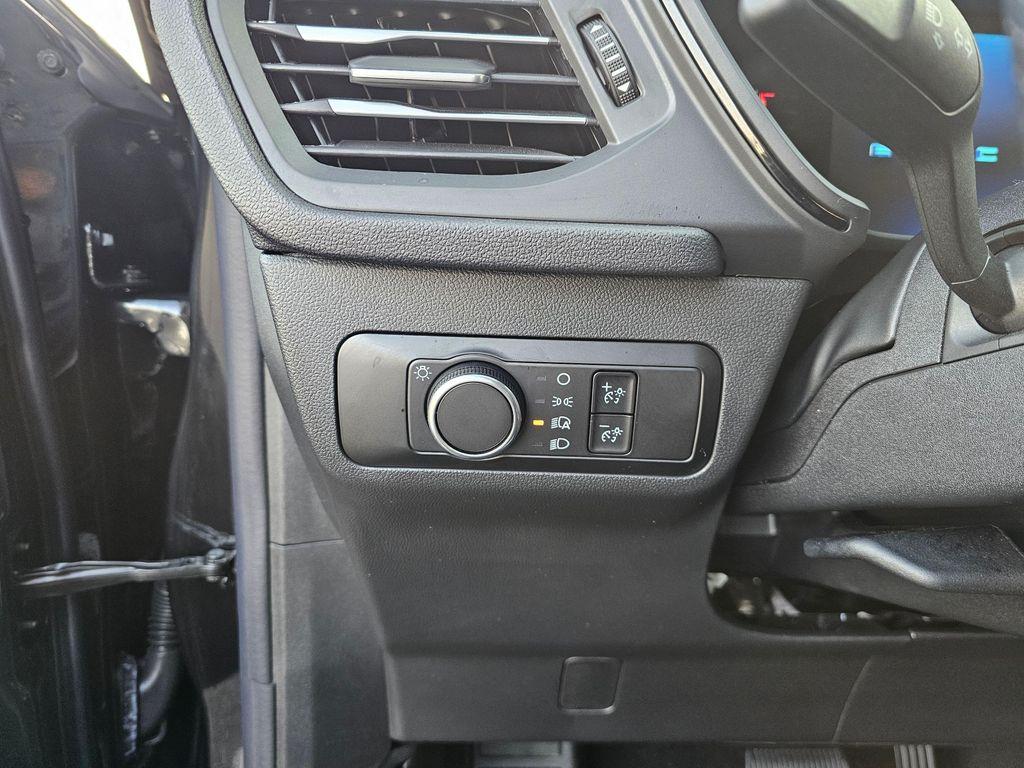 used 2025 Ford Escape car, priced at $28,997