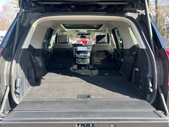 used 2025 Ford Expedition car, priced at $80,923