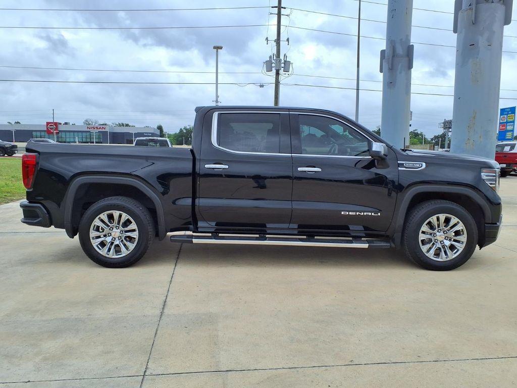 used 2022 GMC Sierra 1500 car, priced at $37,998