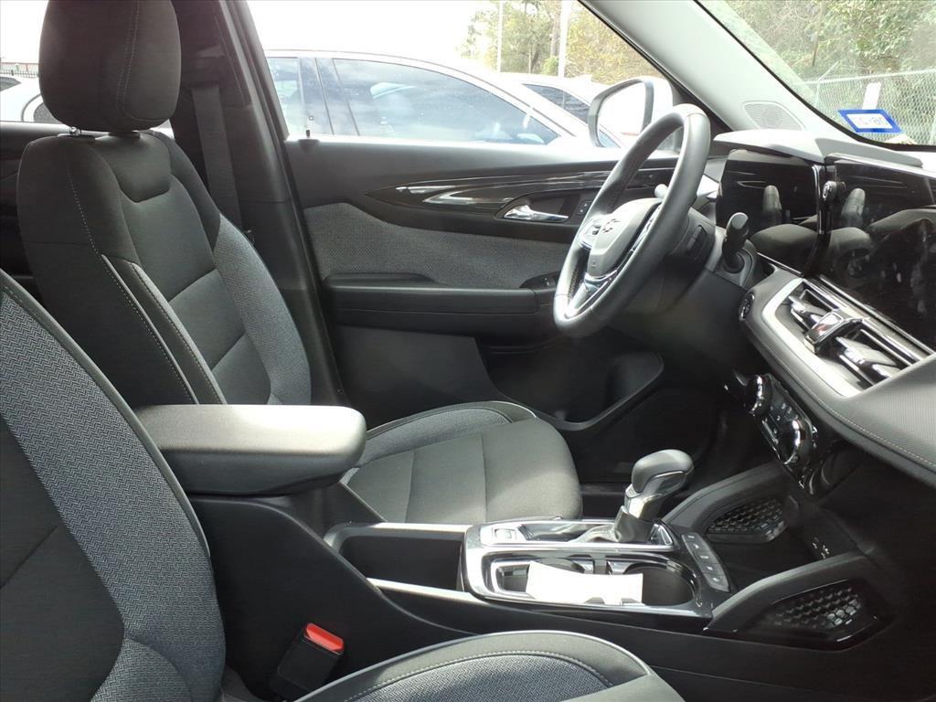 used 2026 Chevrolet TrailBlazer car, priced at $25,498