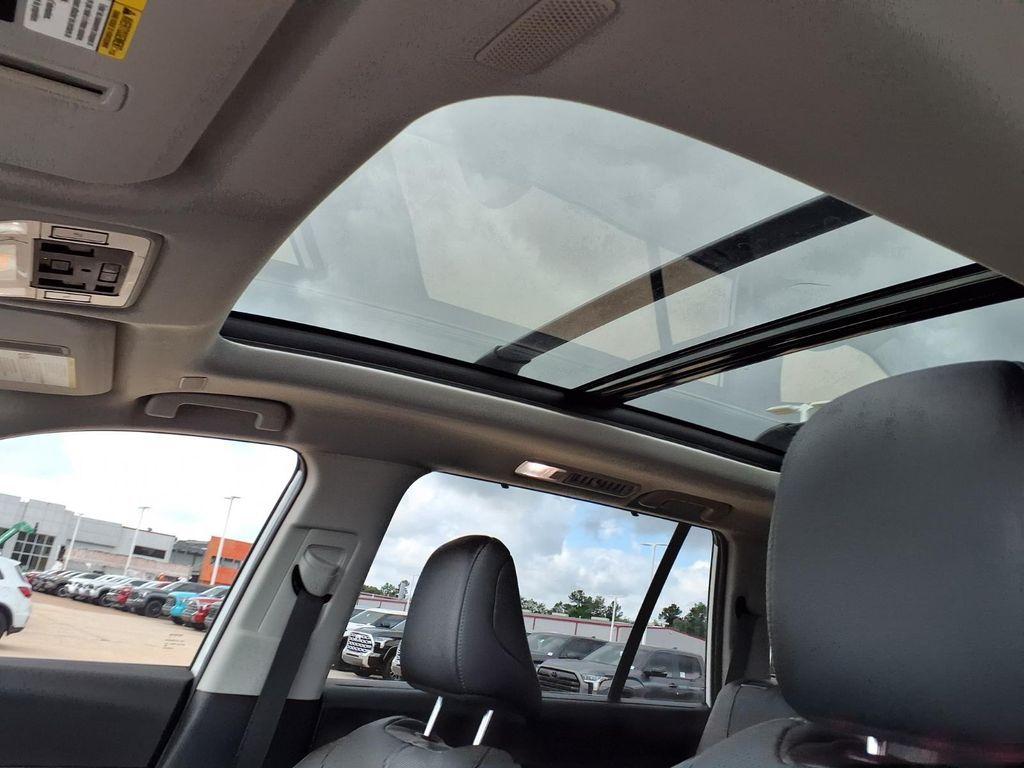used 2025 Toyota Grand Highlander car, priced at $54,498