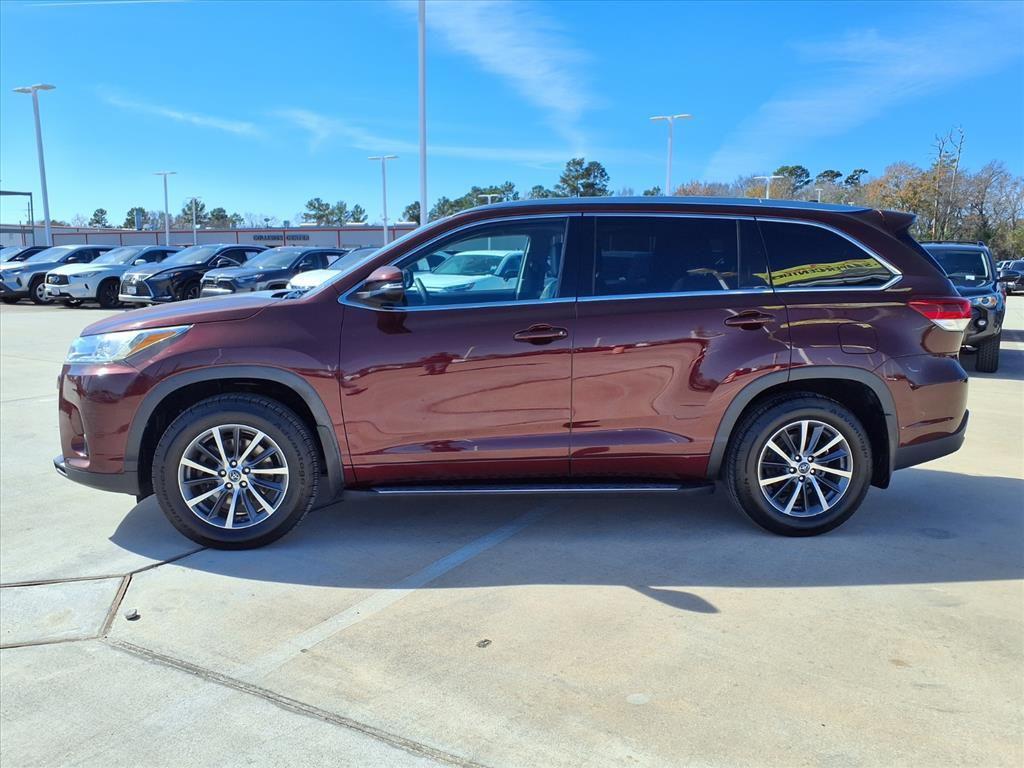 used 2017 Toyota Highlander car, priced at $21,998