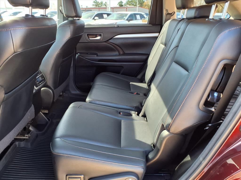 used 2017 Toyota Highlander car, priced at $21,998