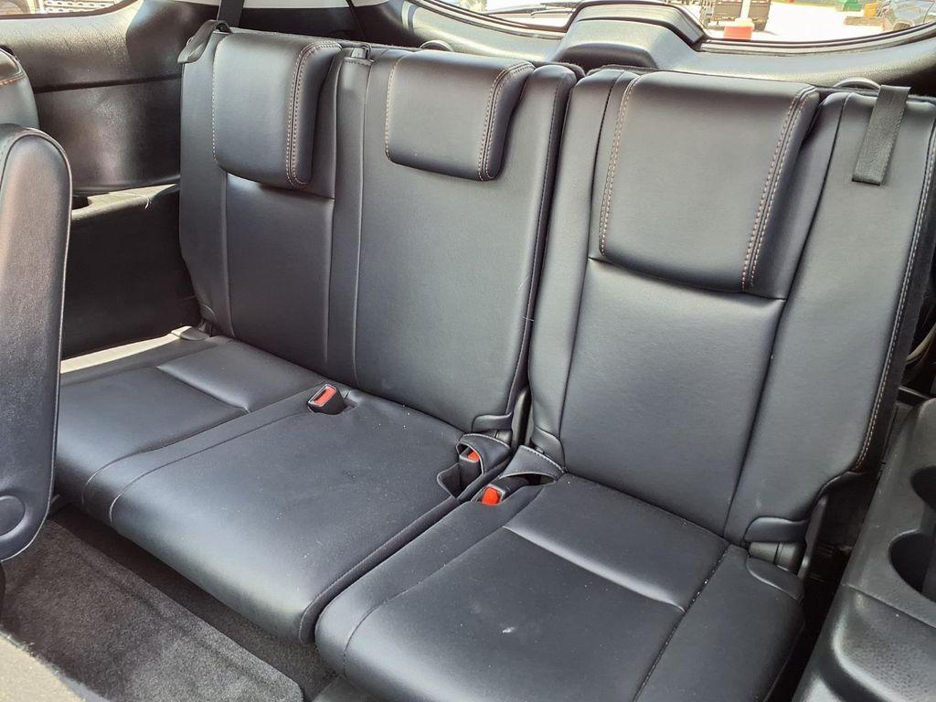 used 2018 Toyota Highlander car, priced at $19,748