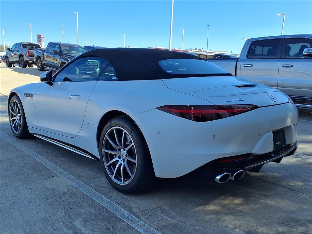 used 2023 Mercedes-Benz AMG SL 43 car, priced at $71,998