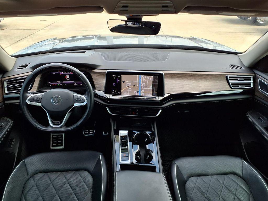 used 2024 Volkswagen Atlas car, priced at $35,998