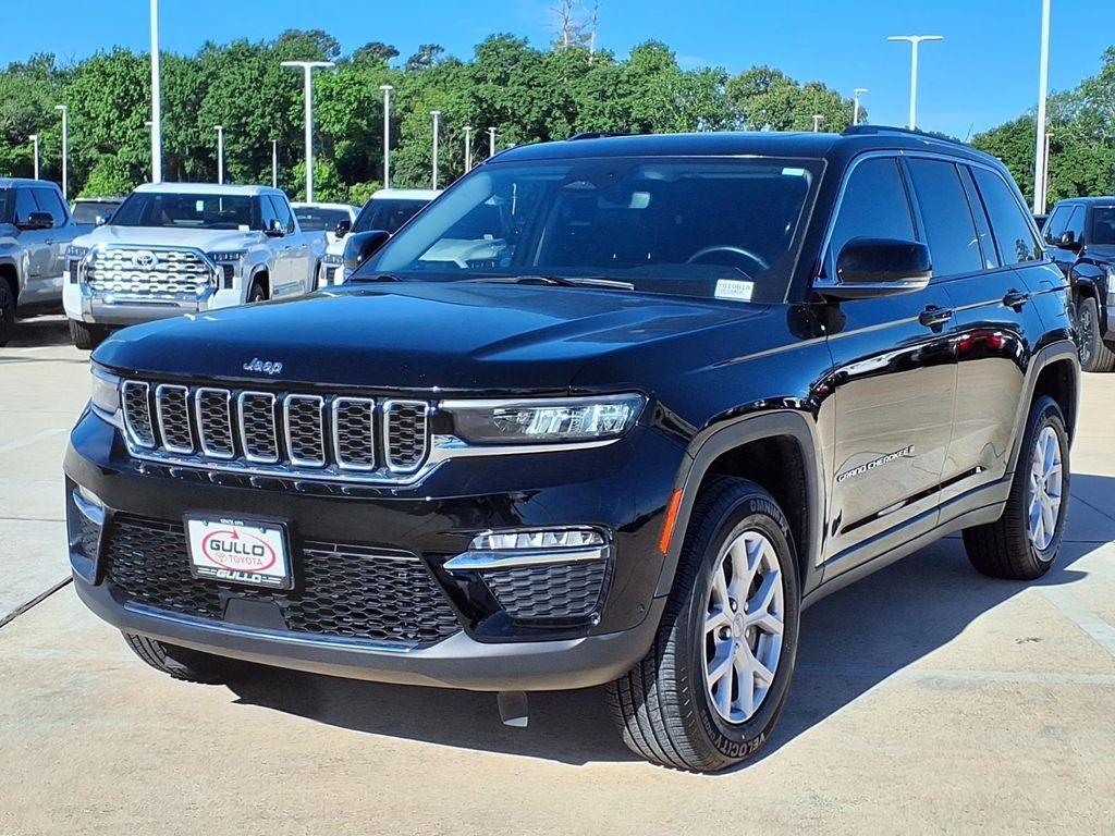 used 2022 Jeep Grand Cherokee car, priced at $26,498