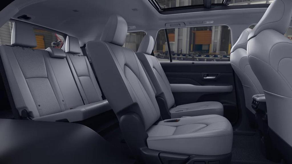 new 2026 Toyota Grand Highlander car, priced at $57,452