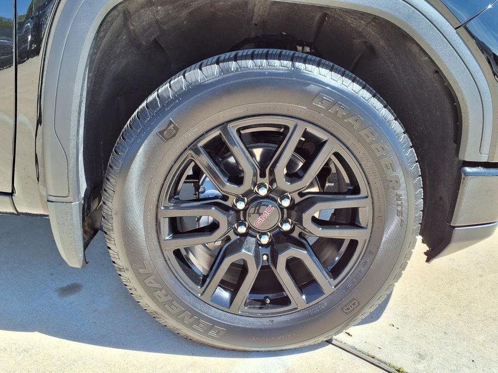 used 2025 GMC Sierra 1500 car, priced at $35,748