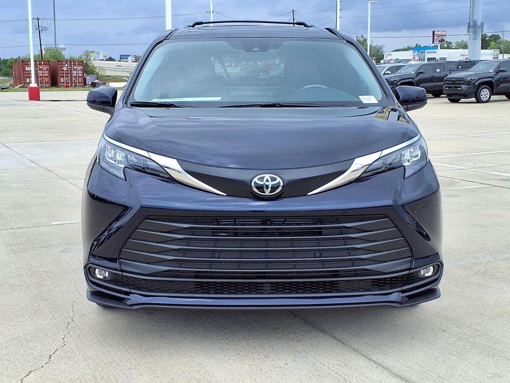 new 2026 Toyota Sienna car, priced at $46,927