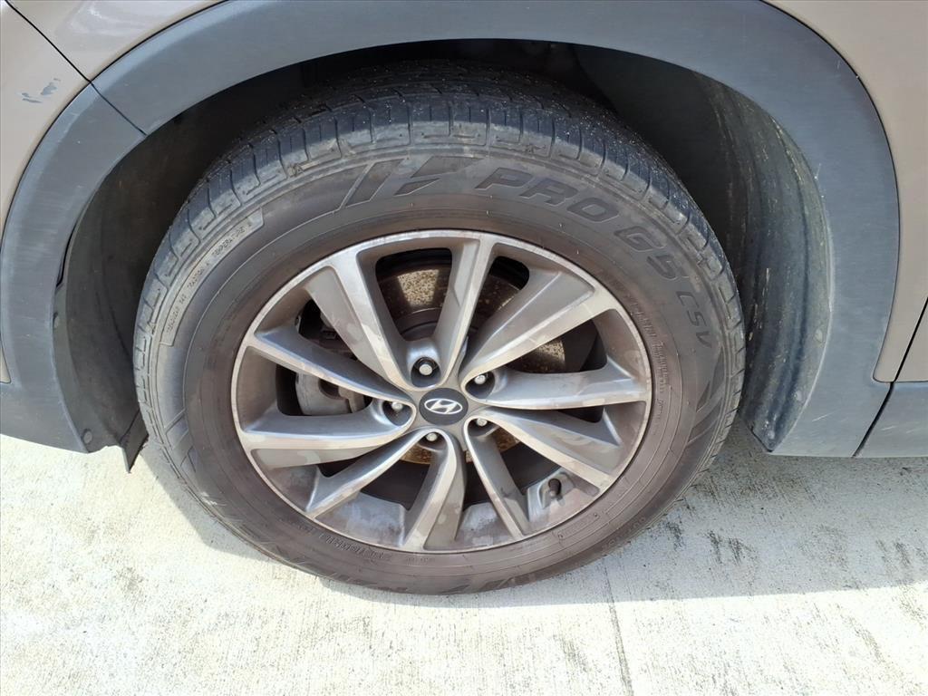 used 2019 Hyundai Santa Fe car, priced at $12,498