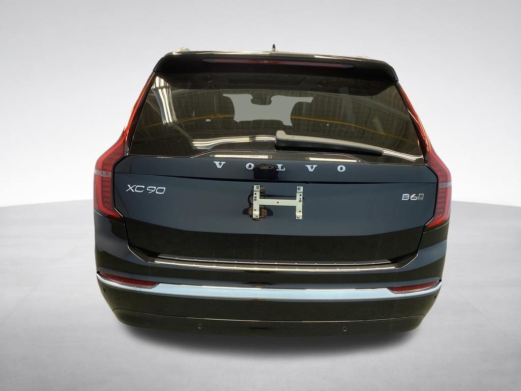 new 2026 Volvo XC90 car, priced at $71,945