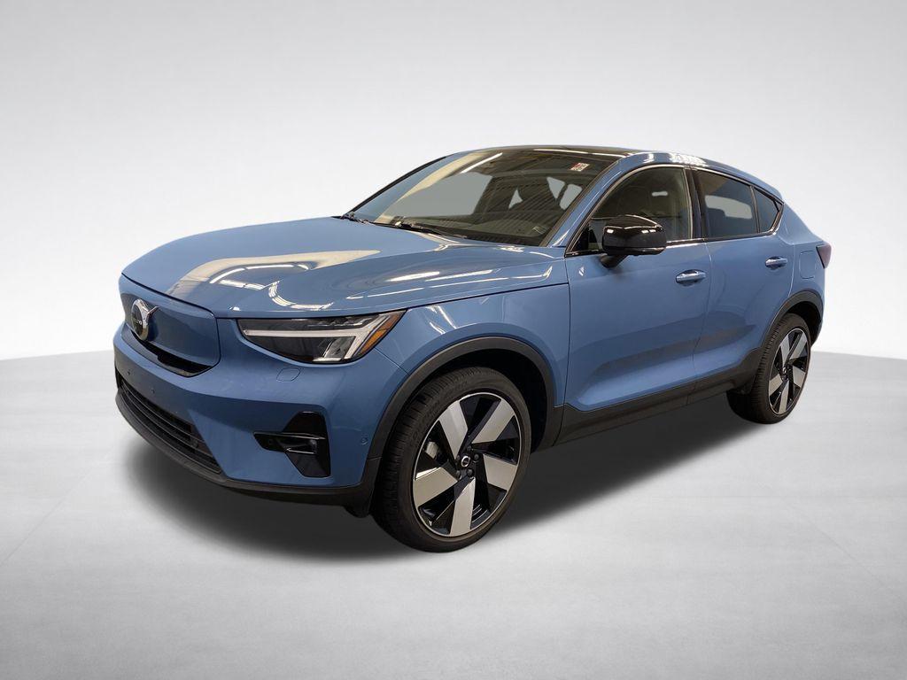 used 2023 Volvo C40 Recharge Pure Electric car, priced at $27,975