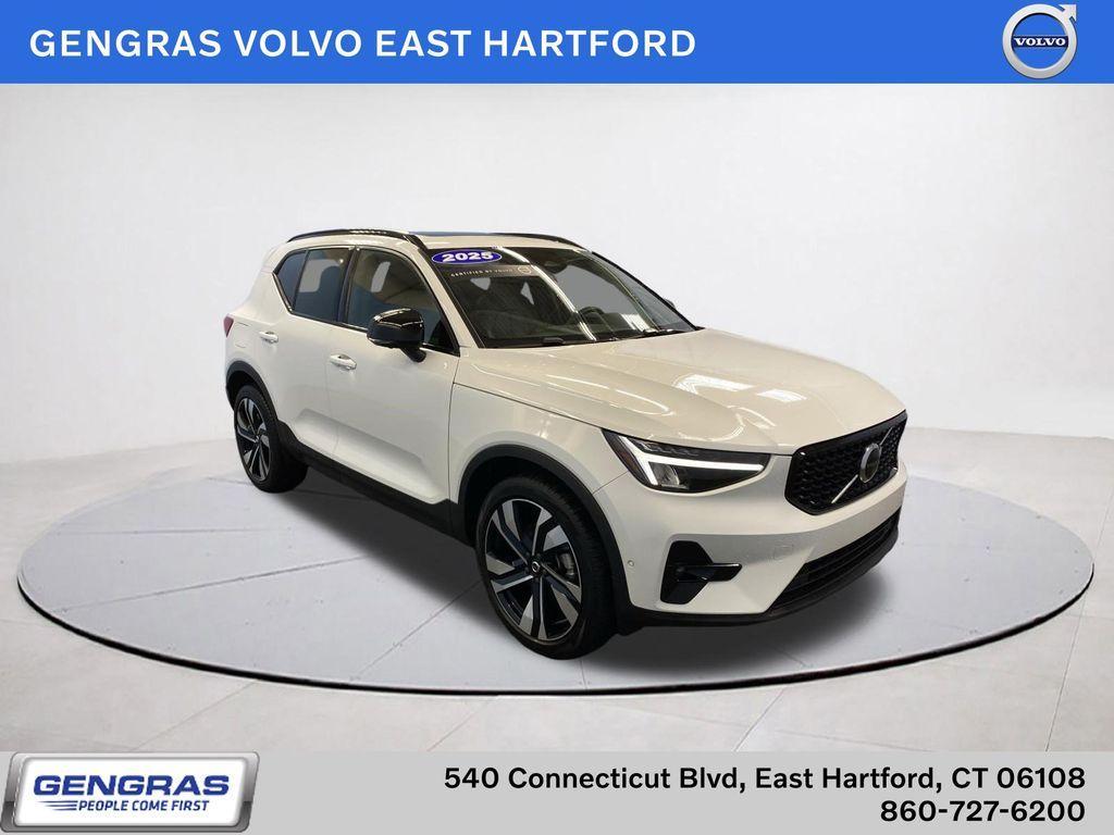 used 2025 Volvo XC40 car, priced at $32,747
