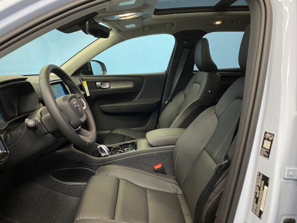 new 2026 Volvo XC40 car, priced at $49,595