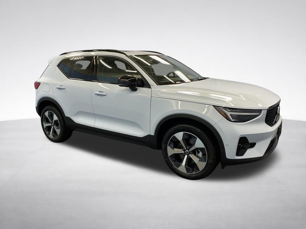new 2026 Volvo XC40 car, priced at $47,150