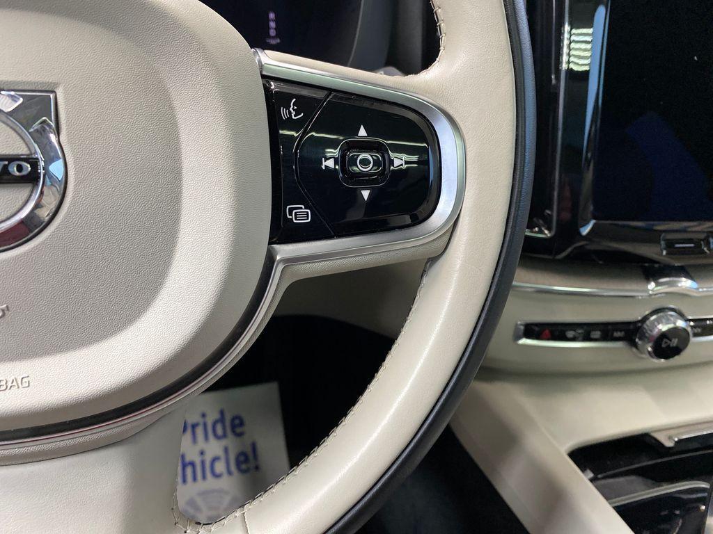 used 2023 Volvo XC60 car, priced at $36,895