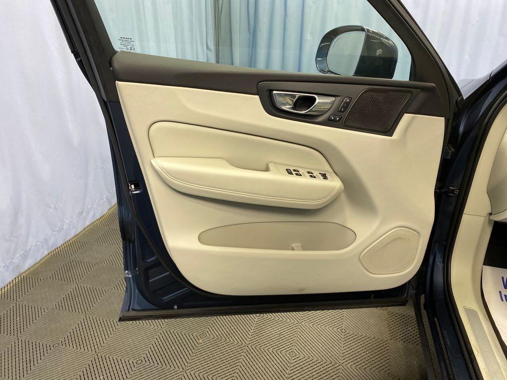 used 2023 Volvo XC60 car, priced at $36,895