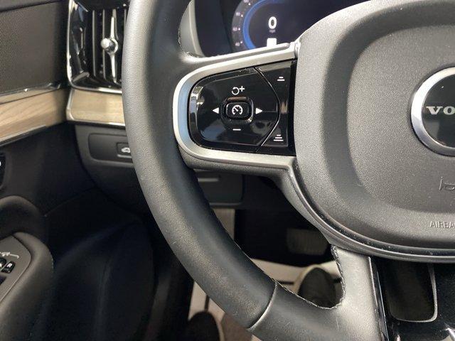 used 2025 Volvo XC90 car, priced at $46,018