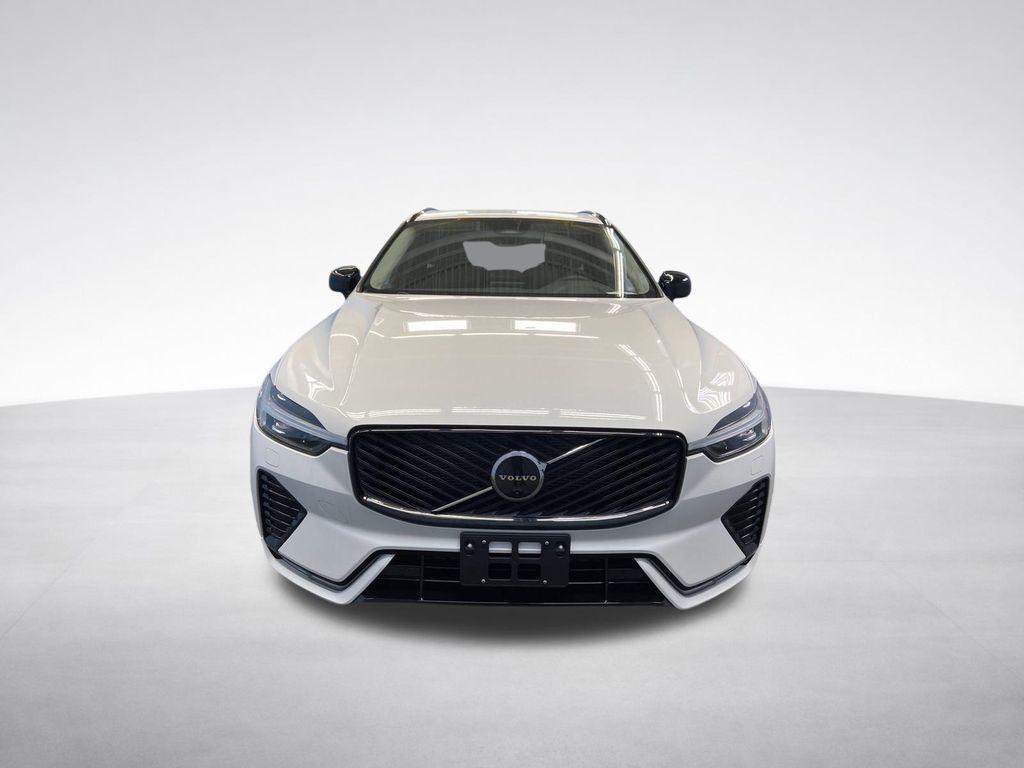 new 2026 Volvo XC60 car, priced at $52,375