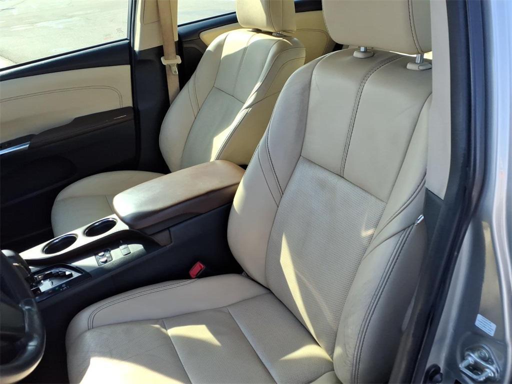 used 2013 Toyota Avalon car, priced at $8,925