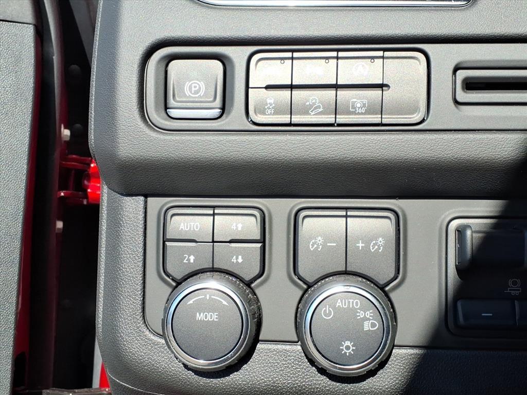 used 2024 Chevrolet Tahoe car, priced at $64,080