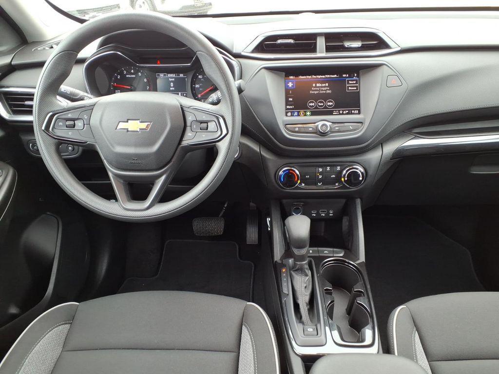 used 2023 Chevrolet TrailBlazer car, priced at $21,268