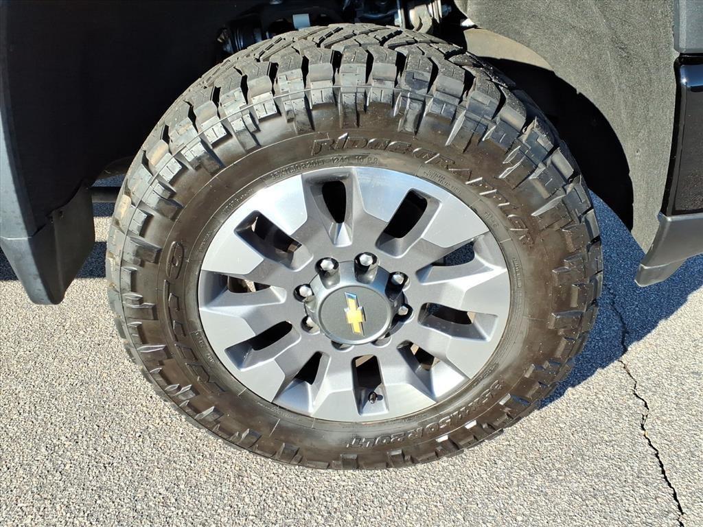 used 2024 Chevrolet Silverado 2500 car, priced at $50,450