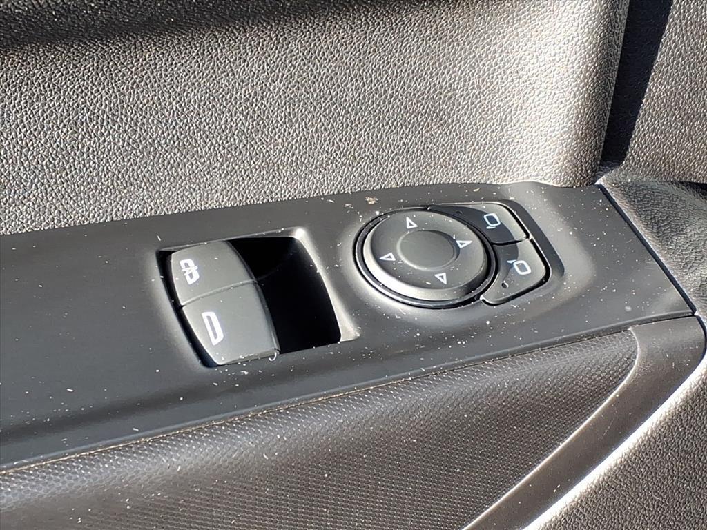 used 2021 Chevrolet Silverado 1500 car, priced at $23,290