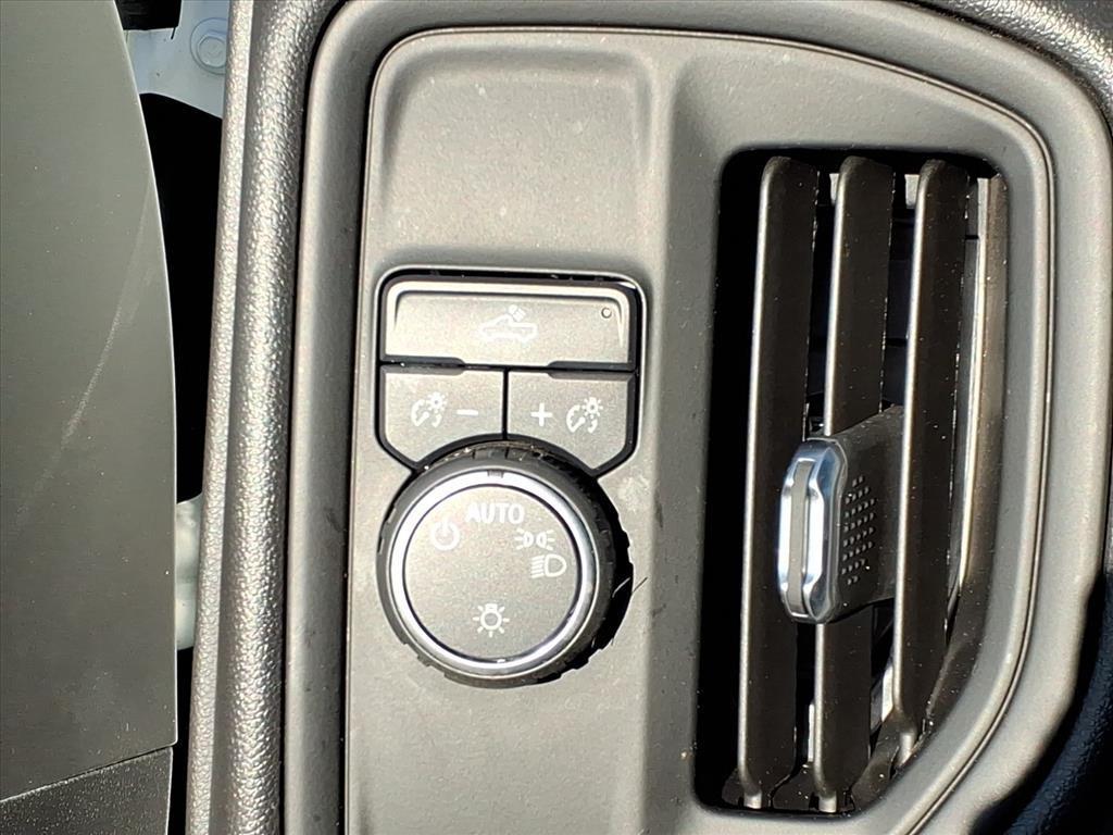 used 2021 Chevrolet Silverado 1500 car, priced at $23,290