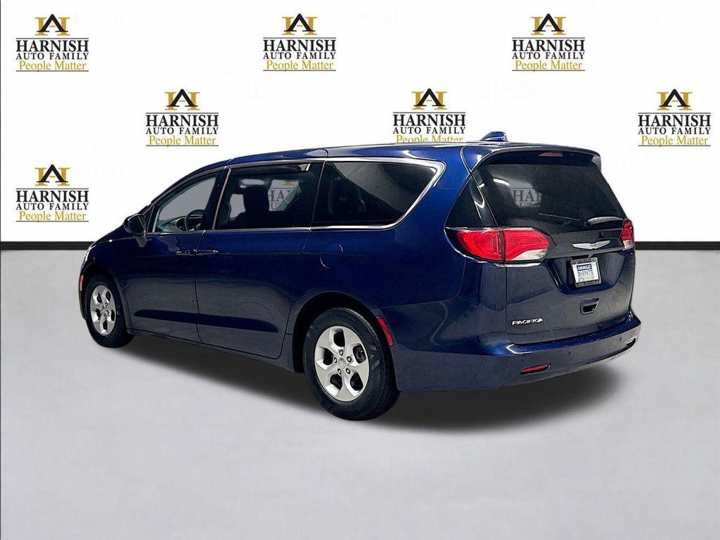 used 2017 Chrysler Pacifica car, priced at $13,888