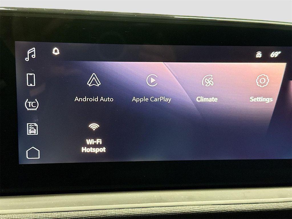 used 2024 Buick Envista car, priced at $22,900