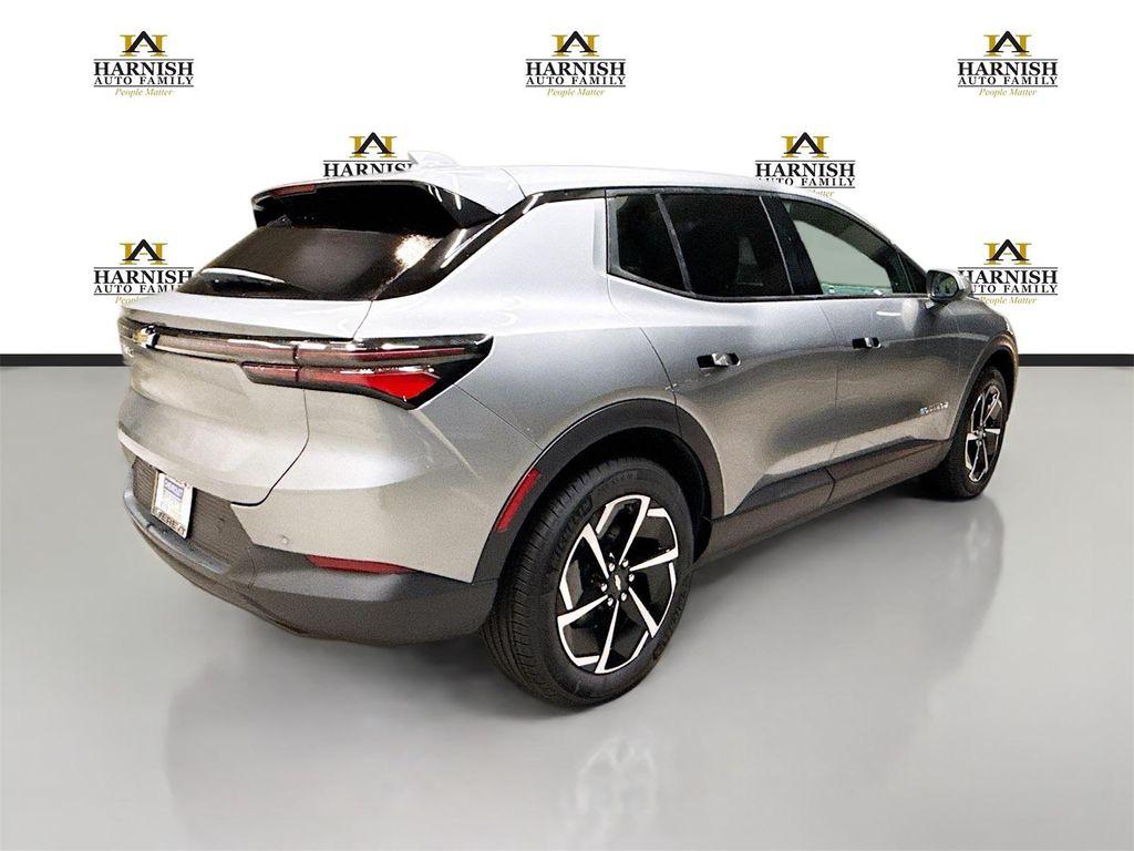 new 2026 Chevrolet Equinox EV car, priced at $34,318