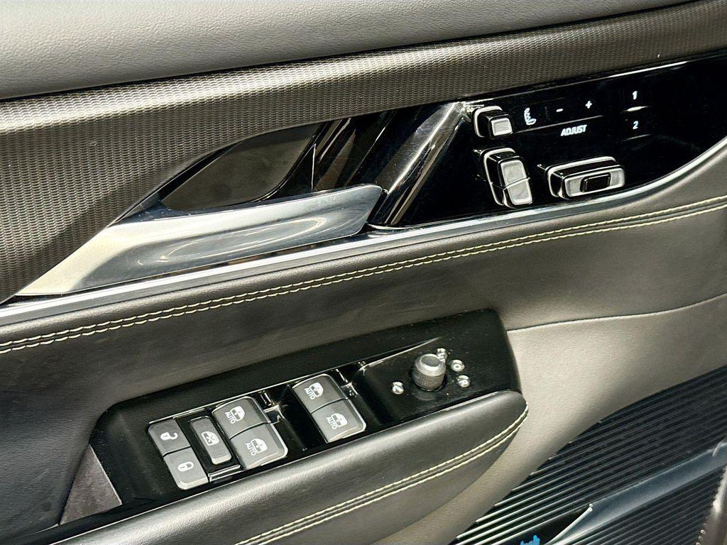 used 2024 Jeep Grand Wagoneer L car, priced at $52,888