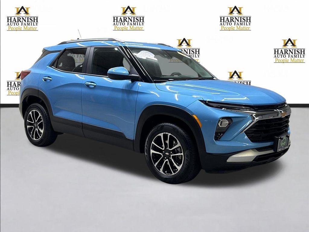 used 2025 Chevrolet TrailBlazer car, priced at $23,888