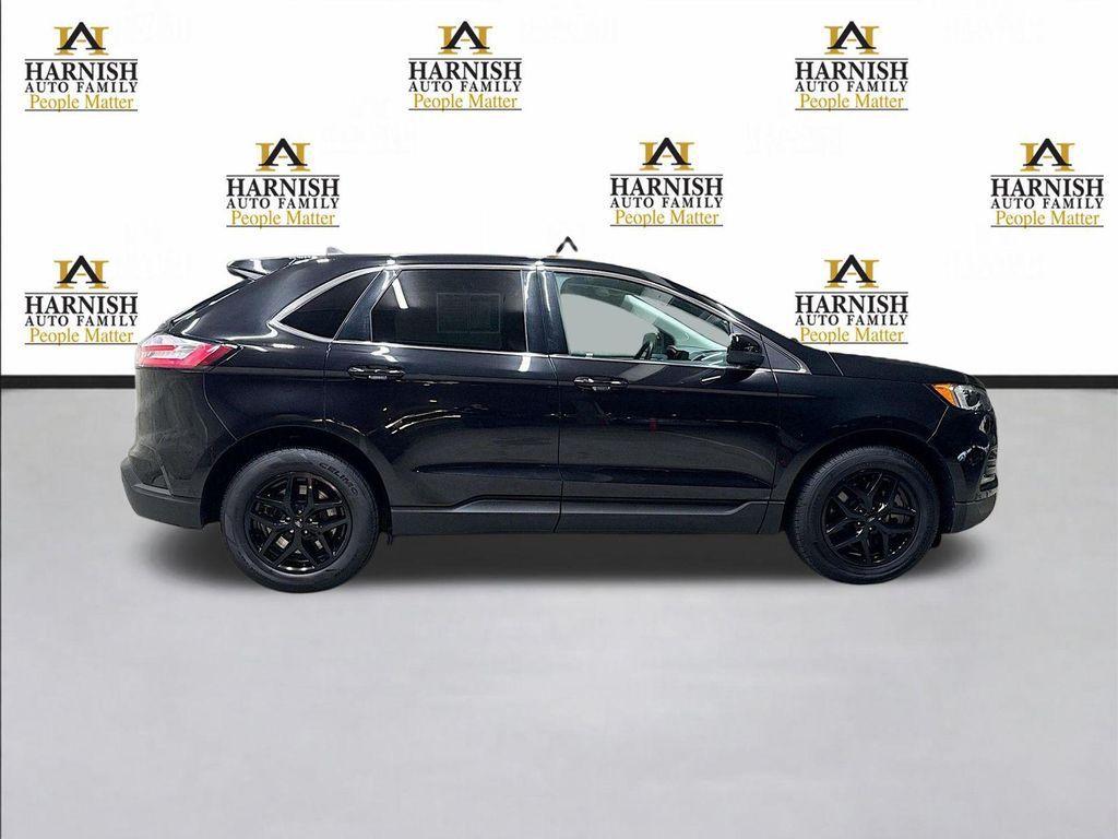 used 2024 Ford Edge car, priced at $20,799