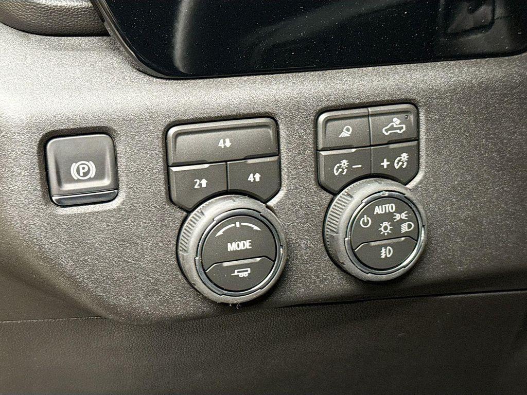 new 2026 Chevrolet Silverado 3500 car, priced at $71,540