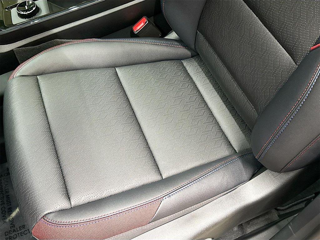 new 2026 Chevrolet Equinox car, priced at $38,462