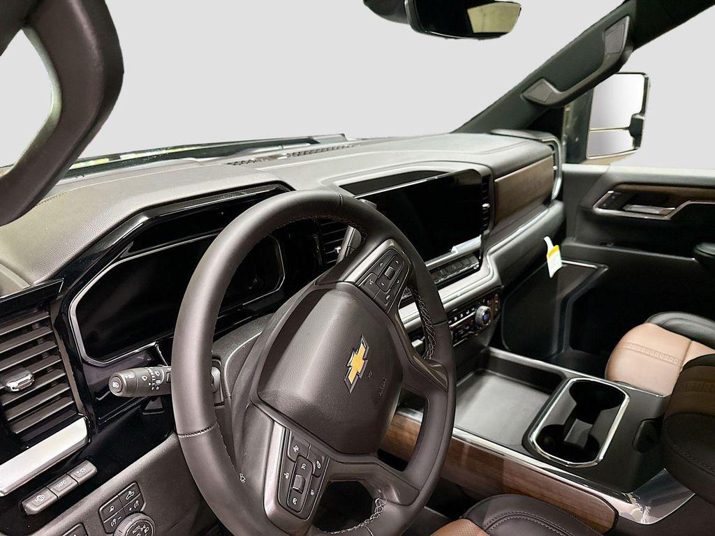 new 2026 Chevrolet Silverado 3500 car, priced at $85,280